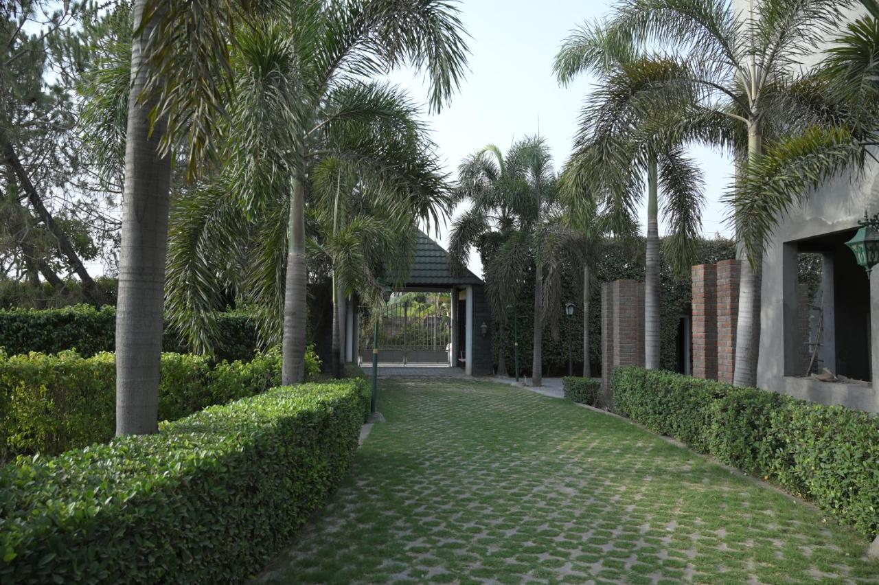 Kamal Resorts - The Luxury Of Being Yourself Ludhiana Exterior photo